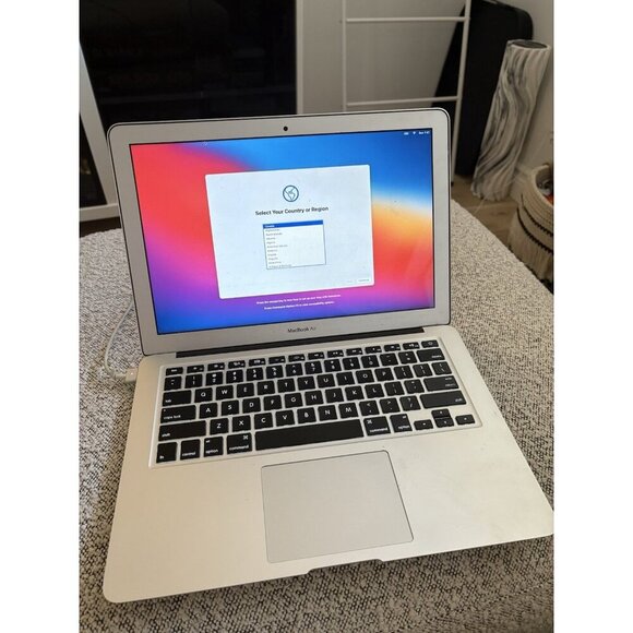 MACBOOK AIR 13” LAPTOP - EARLY 2015 - Picture 2 of 9